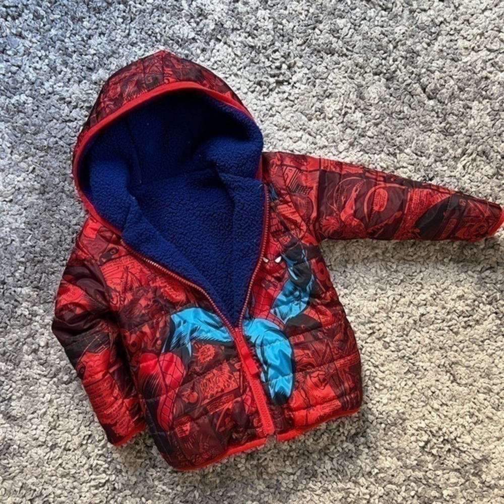 Spider-Man reversible jacket - Picture 1 of 5